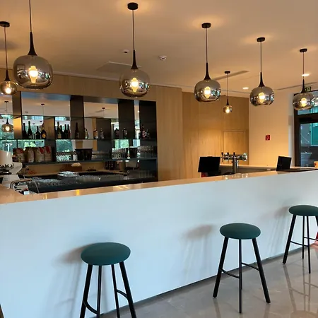 Alibaba - Congress & 4* Pressburg